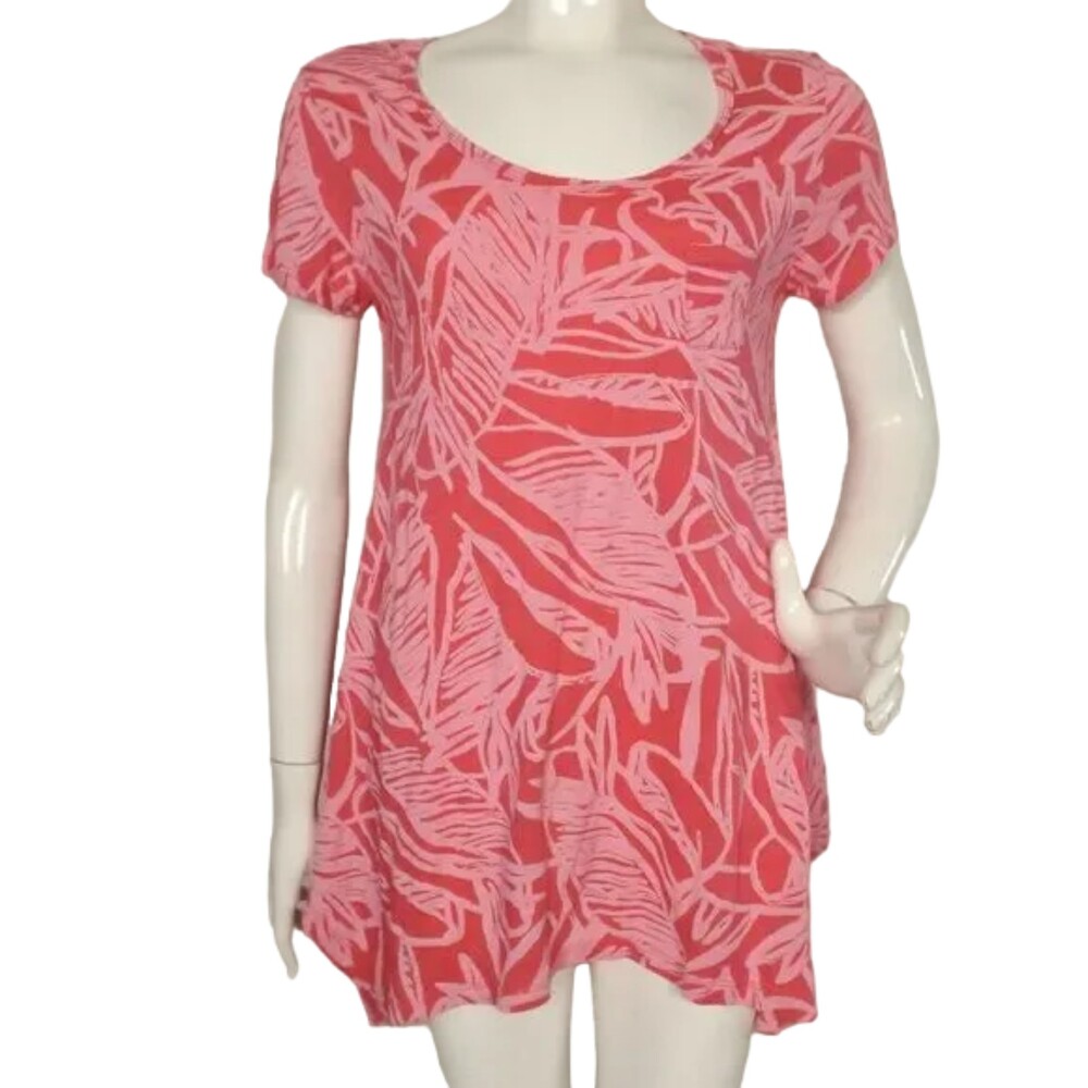 FRESH PRODUCE Top, M, Pink, Leaf print, Short sleeves, Asymmetrical Hem, Pocket